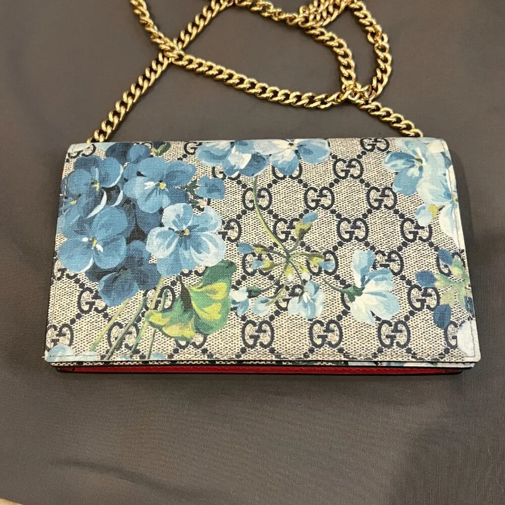 EUC GUCCI GG Monogram Blooms Supreme Tote Medium - Picture 5 of 10